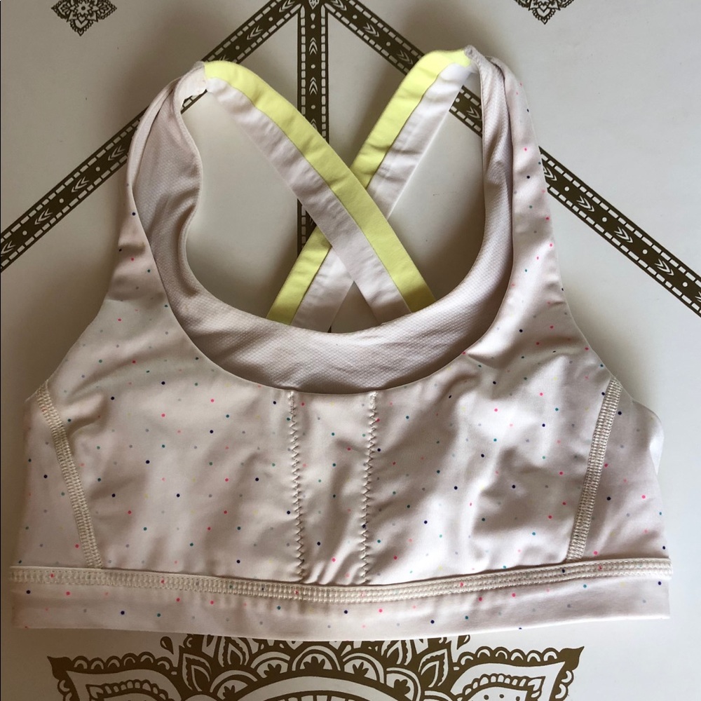Lululemon stuff your bra